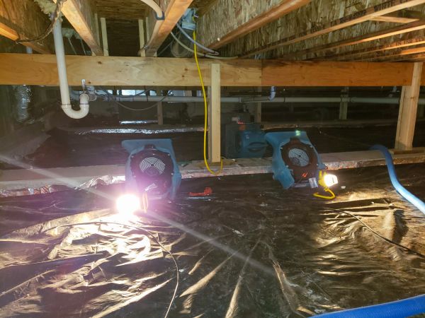 Crawlspace Water Removal in Hilliard